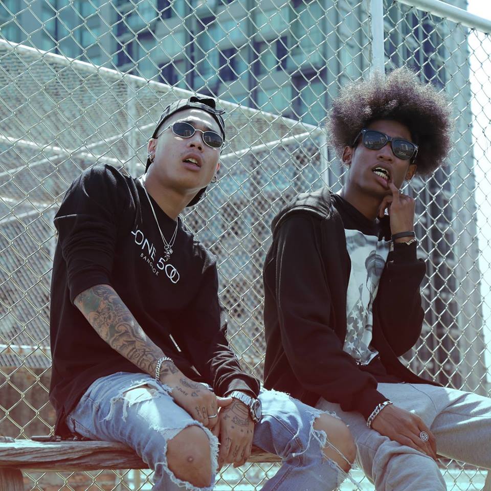 LENSOD ติดต่อเช็คราคาวง YB (YOUNG BONG) ดูข้อมูลวง ประวัติผลงาน จองวง